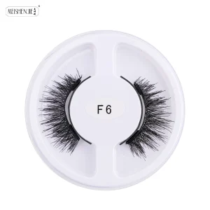 5 Pairs Magnetic Eyelashes with Applicater - Thumbnail Image 3